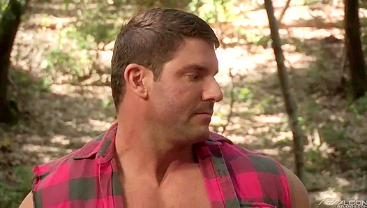 Chris Bines Jeremy Walkers Hot Forest Encounter – Wild Sex Outdoors – Falcon Studios