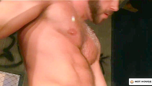 Hunter Marx Drake Shooter Go Hard, Bareback Fuck Until Finish – Hot House
