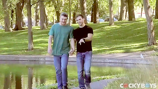Caleb King Gabriel Clark Trade Deep Thrusts in Hot Bareback Ride – CockyBoys