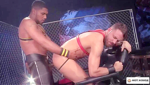 Logan Moore Swallows Massive Cock: Hot Steamy Sex Action – XL Gay Porn 18+