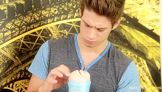 Michael Del Rey Dakota Youngs Fleshlight Frenzy – Hot Gay Action 18+