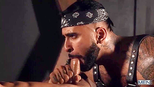 Rikk York Damien Crosse Ignite Passion in Forbidden Encounter – Str8 Chaser Heat 18+