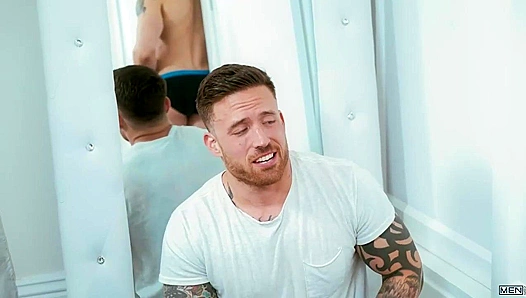 Jeremy Spreadums Tempts Straight Jordan Levine in Hot Gay Tryst – 18+