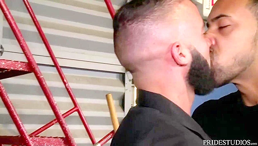 Horny Bears Collide: Fernando Jays Rough Anal Rumble in the Warehouse – 18+