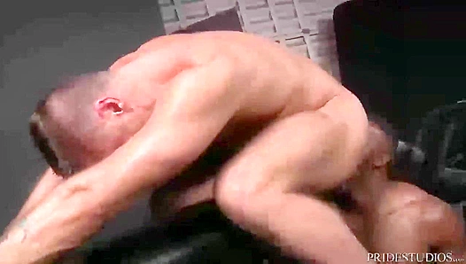 Jack Andy Rides Phoenix Fellingtons Massive Cock – Steamy BBW Action 18+