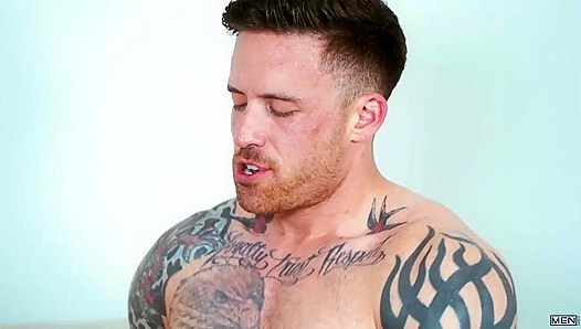 Two Bedroom Gods Entwined: Jake Jordans Steamy Gay Rendezvous – 18+