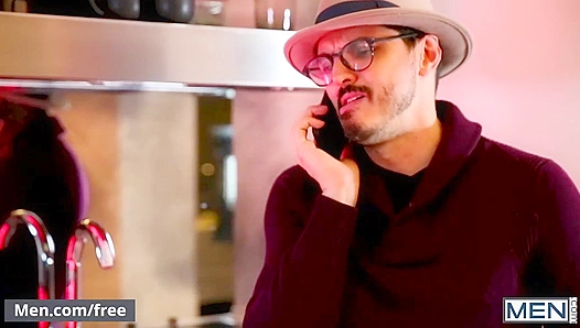 Fiery Redhead Rides Massive Black Cock – Deep Thrusting Ride – GayPornHub 18+