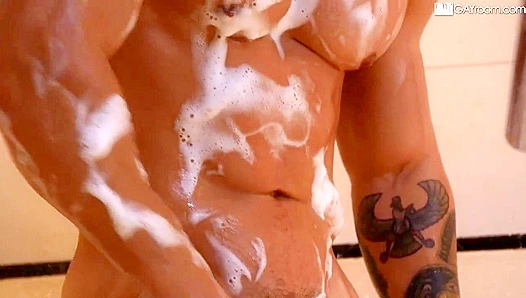 Hot Shower Sex: Arad, Winwin Luke C. Taylors Bareback Ride – 18+