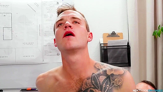 Scott Finn Craves Next-Door Heat — Surrenders to Sly Dereks Thick Throb– GayPornHeat 18+