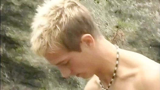 Felix Eugen Sucks Deep Loves Every Second – Wild Gay Blowjob Scene – 18+