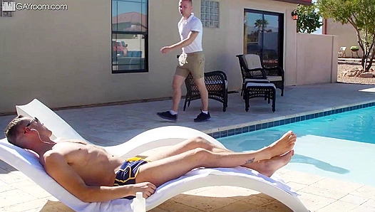 Steamy Pool Encounter: Timothy Drake Trent Summers Heat Up Man Royale – 18+