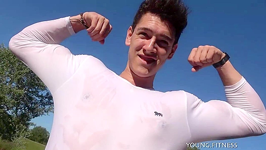 Ripped Hunk Flashes Hot Physique Then Takes Massive Cock Down Throat – EastBoyHeat 18+