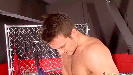 Patrick Rogue Trystan Bull Go Hardcore— Bareback Glory – 18+