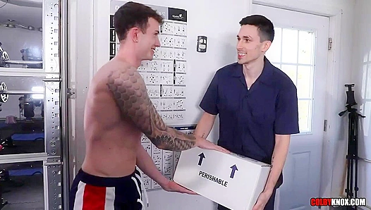 Finn August Kane Fox Unleash Hot Bareback Action – GayPornX 18+