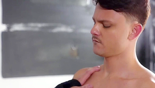 Nate Rose Enzo Mullers Steamy Escape: Unleashed Passion – GayPornHeat 18+