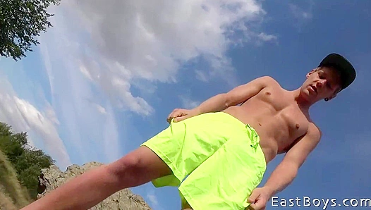 Sweat-Drenched Muscle Hunk Rick Palmer Craves Hard Cock – Epic Blowjob Scene – EastBoys