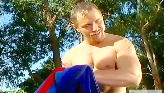 Thom Barron Goes Hard in Steamy, Hot-Blooded Encounter – HothouseHookups 18+