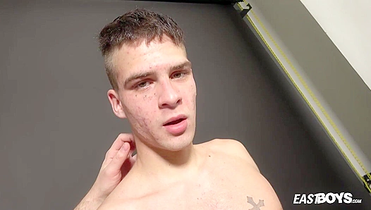 Flavio Conroy Stares Deep, Teasing Your Hole with Pure Hunger – EastBoys 18+