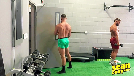 Levi Haydens Hot Post-Workout Glow: Tight Gear Rising Heat – SeanCodyX