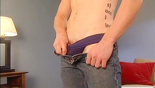 Jon Hunters Steamy Solo Session: Moaning While He Strokes Hard at Home – 18+
