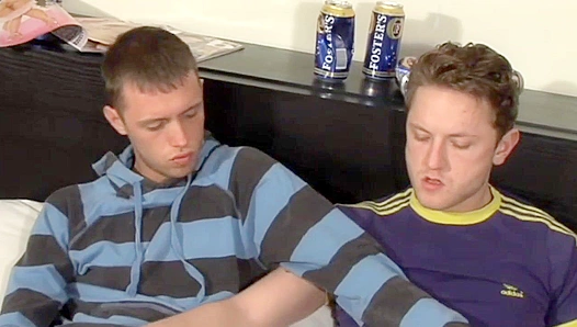 Craig Anthonys Steaming One-Night Stand – Wild Bareback Fun Awaited