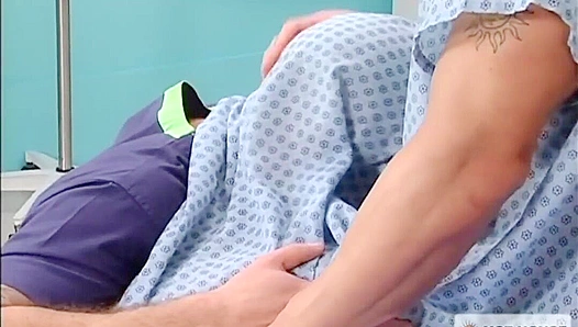 Johnny Gunn C.J. Knight Heat Up the ER — Wild Hookup Unleashed – RawGayAction 18+