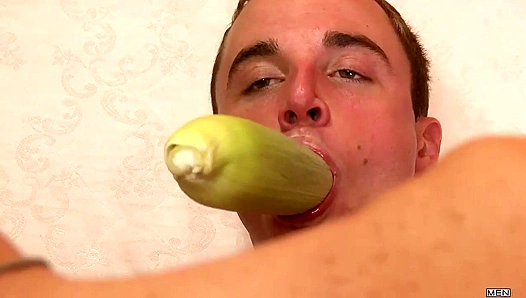 Jacob Christians Hot Ass Encounter – TinyGays 18+