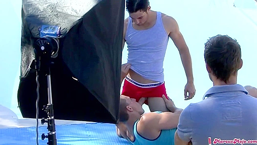 Marcus Mojo Takes On Jack King in Hot Bareback Showdown – 18+