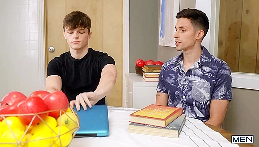 Jake Prestons Hot Tutor Session Turns into Wild Bareback Lust – GayFun 18+