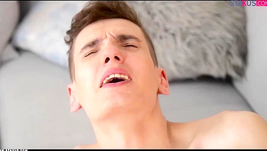 Neo Davis Sucks Henry Levitz Dry — An Epic Blowjob Performance – GayXXX