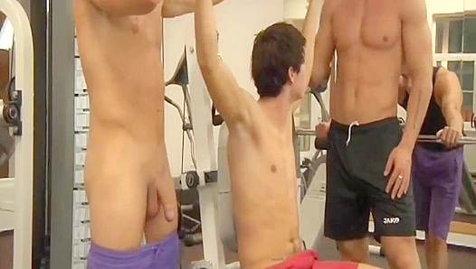 Mark Lee Brian Nash Get Wild in Hot Steam Room gangbang – GayXXX