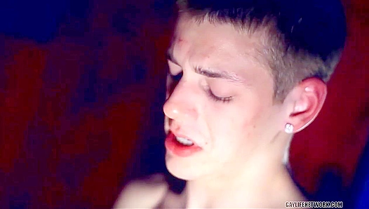 Vampire Nights: Kyle Elijahs Burning Thirst for Twink Love – 18+