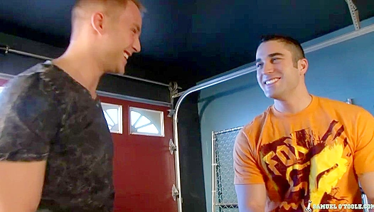 Ripped Rivals: Hot Muscle Tease Showdown – Samuel OToole vs Duke Ryder – 18+
