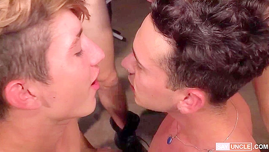 Dimitry Jakes Steamy Military Hookup – Hard Soldier-on-Soldier Heat! 18+