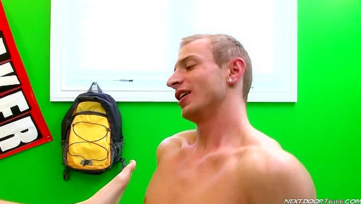 Jay Cloud Dominates Neighbor Randy—Wild Bareback Ride Ensues – 18+