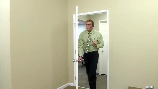 Jessie Cole, Ryan Raz Jessy Ares Fuel Hot Office Romance – Steamy Gay Encounter 18+