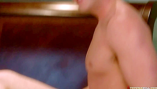 Cody Trystans Hot Behind-the-Scenes Hookup – Explosive Gay Chemistry On Display 18+