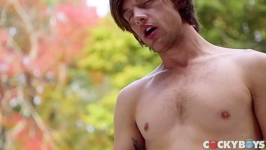 Tayte Hanson Zach Go Wild: Rough Outdoor Anal Ride – CockyBoys 18+