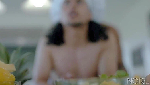 Spice Steam: Armond Rizzo Dominates August Alexander in Kitchen Passion – HotNoirGay 18+