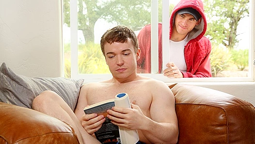 Gabriel Jonah Go Raw: Steaming Hot Bareback Action – NextDoorDelights