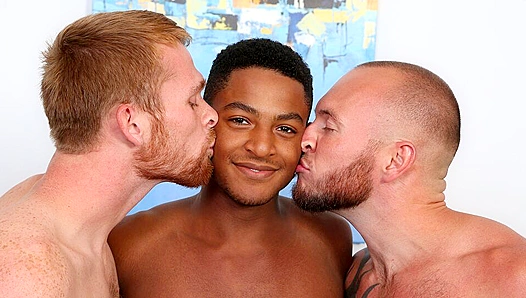 Bennett, Calhoun Jason Hillcrest Go Hard in Wild Threesome Anal – ChaosMen