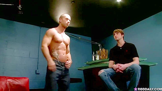 Steamy Hookup: Rod Daily Takes Campbell Stevens Deep in Dark Bar Backroom – GayPornHub