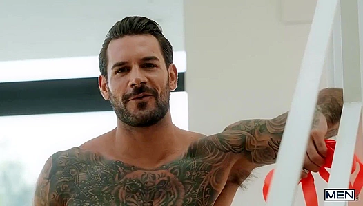 Papi Gets Roasted by Bruno Max in Steaming Hot Straight-to-Gay Anal – XclusiveFilms 18+