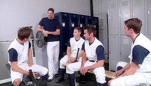 Johnny Rapid Takes Control — Steamy BJ Action on the Baseball Diamond – Gay XXX