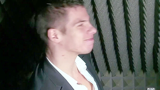 Paul Walker Doppelgnger Goes Wild in Hot Steam Room Fuck Fest – GayPornCast
