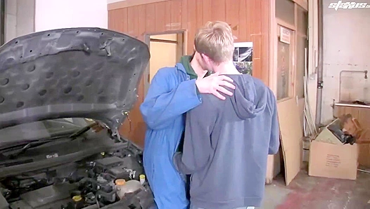 Tyler Manson Josh Frey Get Hot and Heavy on the Car Hood – Steamy Gay Encounter 18+