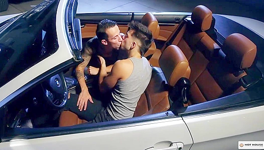 Accident Leads to Passion: Evan Knoxx Des Irez Dive Into Steaming Gay Sex