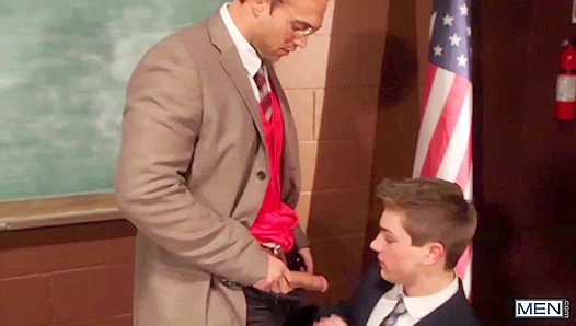 Prof. Rocco Reed Dominates Eager Student Johnny Rapid — Massive Hard-On Collision –