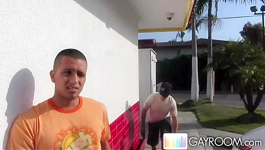Michael Rogues Naughty Prank Ignites Steamy Gay Seduction – GayXXX