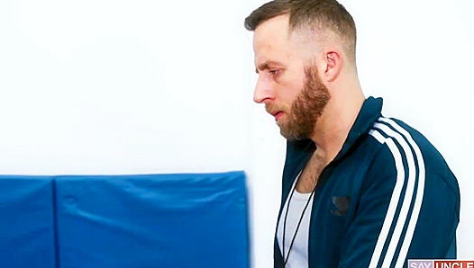Coach Joel Tempts Dakota Eric in Hot Locker Room Passion – VarsityGay